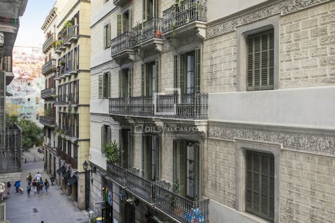 2 bedrooms apartment for rent in Barcelona, Catalonia, Spain № 8591 - photo 9