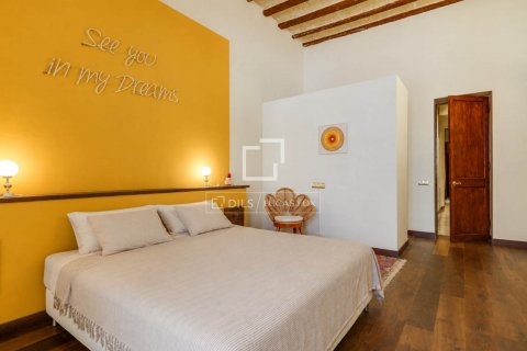 Apartamento de 7 dormitorios en venta en Barcelona, Cataluña, Spain № 8588 - foto 19