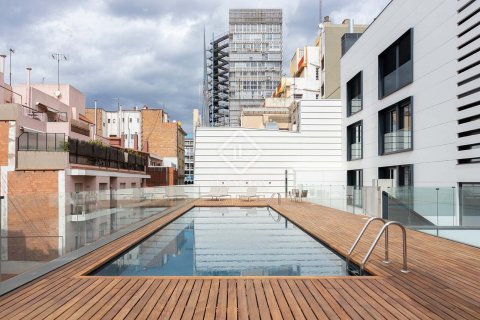 Apartamento de 3 dormitorios en venta en Barcelona, Cataluña, Spain № 8589 - foto 7