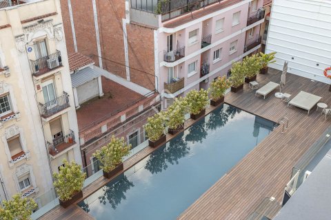 Apartamento de 3 dormitorios en venta en Barcelona, Cataluña, Spain № 8589 - foto 6