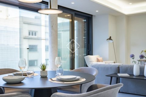 Apartamento de 3 dormitorios en venta en Barcelona, Cataluña, Spain № 8589 - foto 5