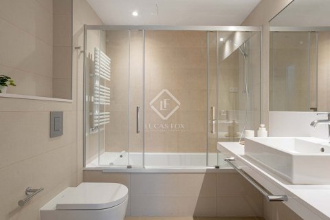 3 bedrooms apartment for sale in Barcelona, Catalonia, Spain № 8593 - photo 14