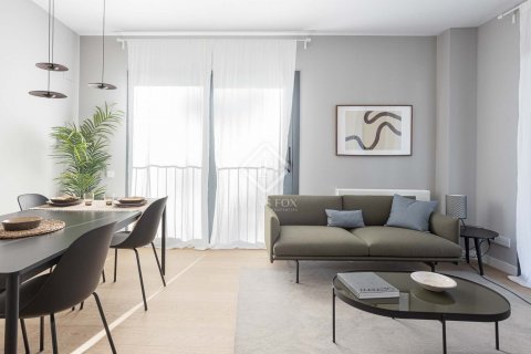 3 bedrooms apartment for sale in Barcelona, Catalonia, Spain № 8593 - photo 2