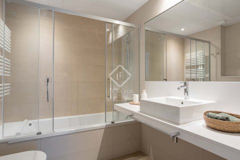 3 bedrooms apartment for sale in Barcelona, Catalonia, Spain № 8593 - photo 13