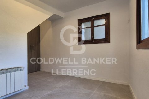 4 bedrooms duplex for rent in Barcelona, Catalonia, Spain № 6127 - photo 19