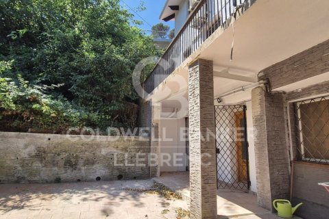 4 bedrooms duplex for rent in Barcelona, Catalonia, Spain № 6127 - photo 21