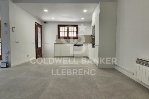 4 bedrooms duplex for rent in Barcelona, Catalonia, Spain № 6127 - photo 5