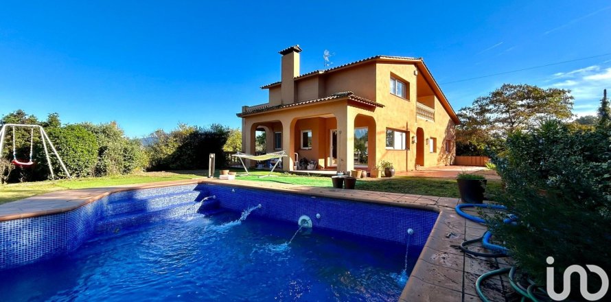 3 bedrooms house for sale in Santa Eulalia De Roncana, Barcelona, Catalonia, Spain № 4989