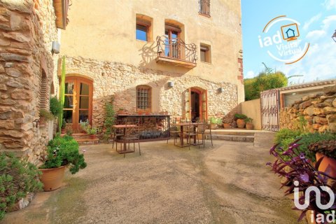 10 bedrooms hotel for sale in Els Guiamets, Tarragona, Catalonia, Spain № 4994