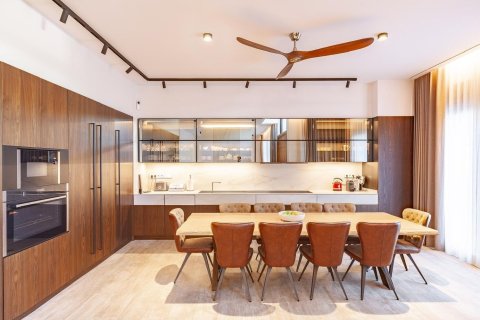 5 bedrooms house for sale in Castelldefels, Barcelona, Catalonia, Spain № 6303