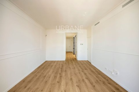 Купить квартиру в Эшампле, Испания с 2 спальни, 91м², № 2661 - фото 19