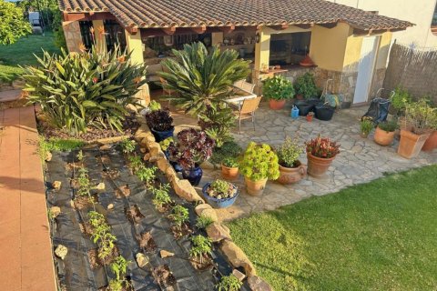 4 bedrooms house for sale in Lloret de Mar, Girona, Catalonia, Spain № 1378 - photo 21