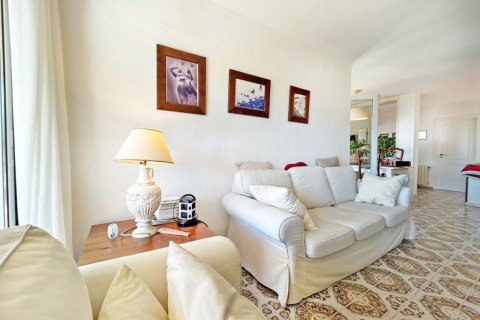 4 bedrooms house for sale in Lloret de Mar, Girona, Catalonia, Spain № 1378 - photo 12