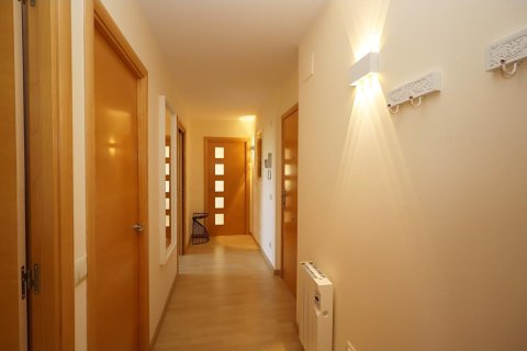 3 bedrooms apartment for sale in Lloret de Mar, Girona, Catalonia, Spain № 1377 - photo 18