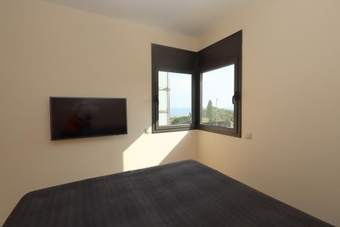 3 bedrooms apartment for sale in Lloret de Mar, Girona, Catalonia, Spain № 1377 - photo 26