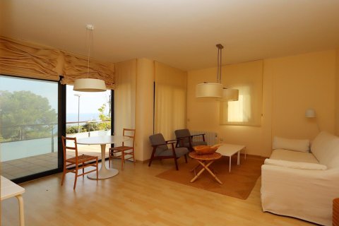 3 bedrooms apartment for sale in Lloret de Mar, Girona, Catalonia, Spain № 1377 - photo 5