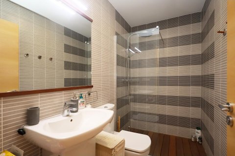 3 bedrooms apartment for sale in Lloret de Mar, Girona, Catalonia, Spain № 1377 - photo 25