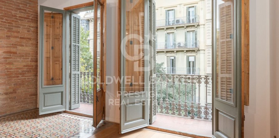 3 chambres apartment à vendre à Barcelona, Catalonia, Spain № 5306