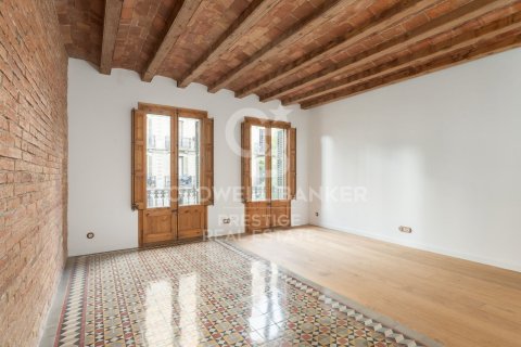 3 bedrooms apartment for sale in Barcelona, Catalonia, Spain № 5307 - photo 5