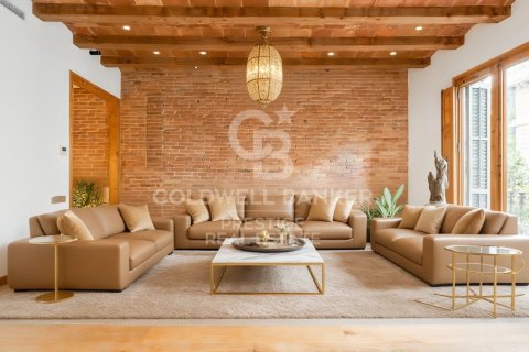 3 bedrooms apartment for sale in Barcelona, Catalonia, Spain № 5307