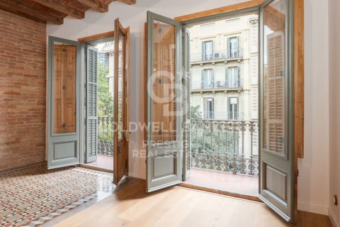 3 bedrooms apartment for sale in Barcelona, Catalonia, Spain № 5307 - photo 3