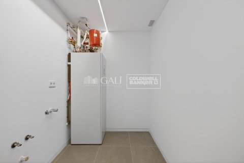 3 bedrooms apartment for sale in Principado De Andorra (Ninguna Poblacion Tiene C.P.), Lleida, Catalonia, Spain № 5305 - photo 23