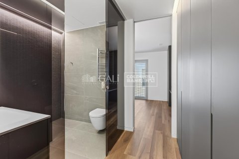 3 bedrooms apartment for sale in Principado De Andorra (Ninguna Poblacion Tiene C.P.), Lleida, Catalonia, Spain № 5305 - photo 16