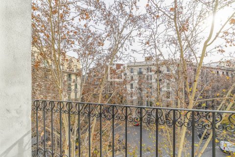 2 bedrooms apartment for sale in Barcelona, Catalonia, Spain № 3783 - photo 8