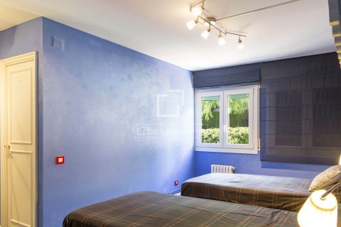 Villa de 9 dormitorios en venta en Sant Just Desvern, Barcelona, Cataluña, Spain № 4410 - foto 14