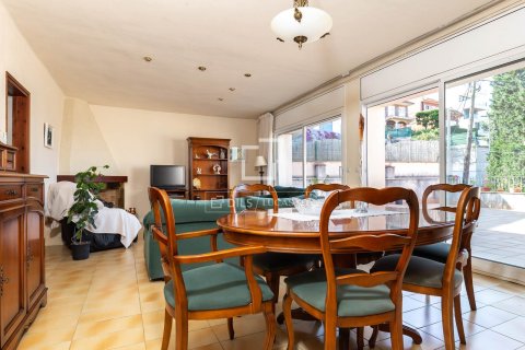 6 bedrooms villa for sale in Esplugues de Llobregat, Barcelona, Catalonia, Spain № 4408 - photo 5