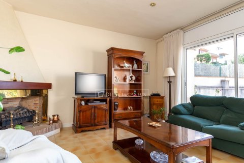 6 bedrooms villa for sale in Esplugues de Llobregat, Barcelona, Catalonia, Spain № 4408 - photo 9
