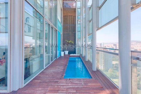 3 bedrooms penthouse for sale in Sant Marti, Barcelona, Catalonia, Spain № 2236 - photo 3