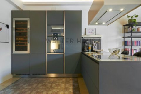 3 bedrooms apartment for sale in Eixample, Barcelona, Catalonia, Spain № 2235 - photo 29