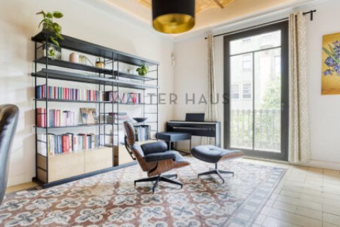3 bedrooms apartment for sale in Eixample, Barcelona, Catalonia, Spain № 2235 - photo 17