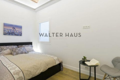 3 bedrooms apartment for sale in Eixample, Barcelona, Catalonia, Spain № 2235 - photo 14
