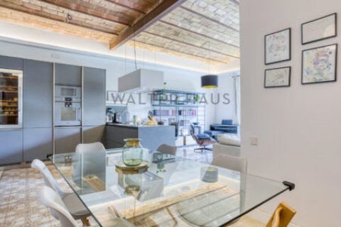 3 bedrooms apartment for sale in Eixample, Barcelona, Catalonia, Spain № 2235 - photo 5