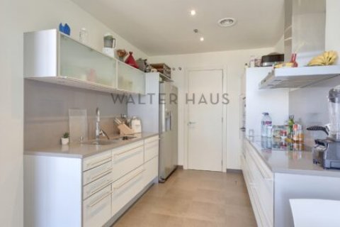 3 bedrooms penthouse for sale in Sant Marti, Barcelona, Catalonia, Spain № 2237 - photo 10