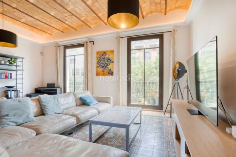 3 bedrooms apartment for sale in Eixample, Barcelona, Catalonia, Spain № 2234