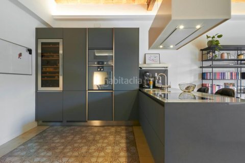 3 chambres apartment à vendre à Eixample, Barcelona, Catalonia, Spain № 2234 - photo 2