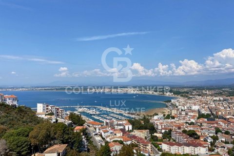 4 bedrooms house for sale in Roses, Girona, Catalonia, Spain № 6010