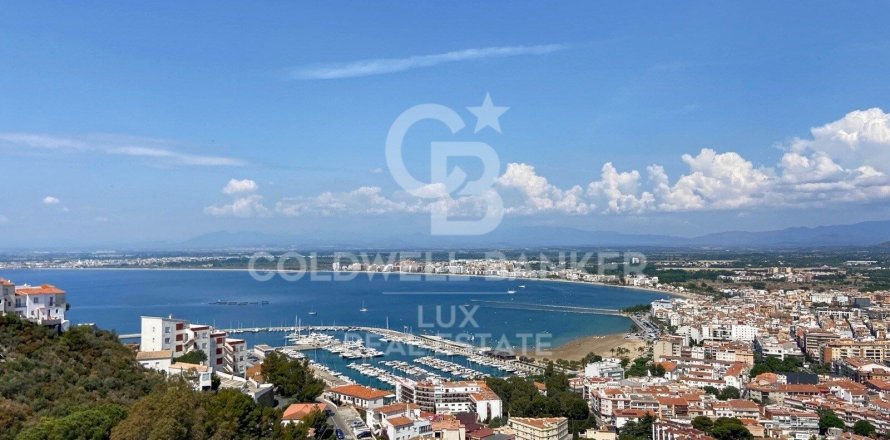 4 bedrooms house for sale in Roses, Girona, Catalonia, Spain № 6010