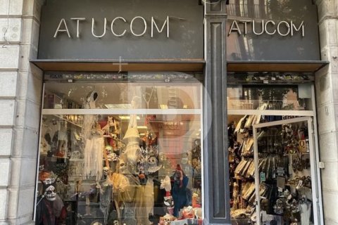 418 sq.m. retail store for sale in L'Eixample, Barcelona, Catalonia, Spain № 4579