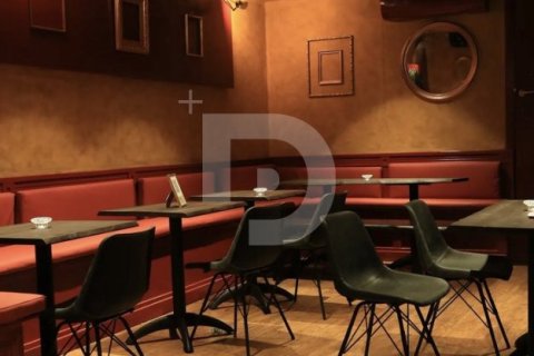 75 sq.m. cafe / restaurant for sale in L'Eixample, Barcelona, Catalonia, Spain № 4582