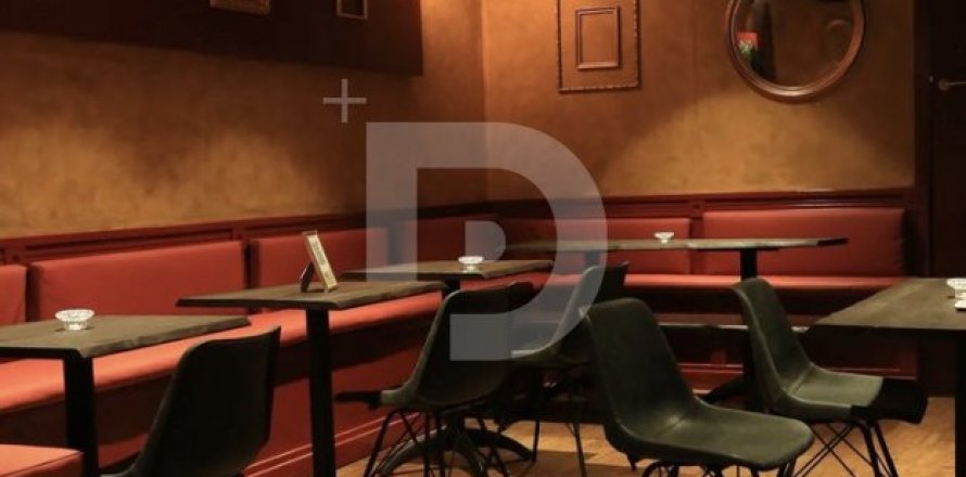 75 sq.m. cafe / restaurant for sale in L'Eixample, Barcelona, Catalonia, Spain № 4582