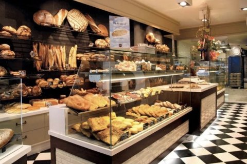 100 sq.m. cafe / restaurant for sale in Les Corts (L'escala), Girona, Catalonia, Spain № 4581