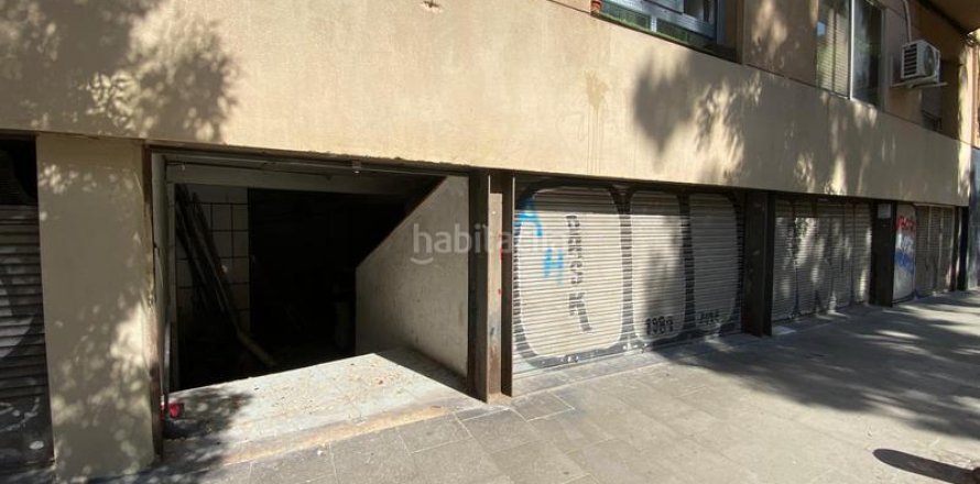 Коммерческая недвижимость 198м² в Сан-Марти, Барселона, Каталония, Испания № 2174