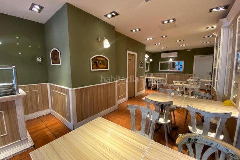 Купить коммерческую недвижимость в Сан-Марти, Барселона, Испания 198м², № 2174 - фото 11