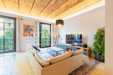 3 bedrooms apartment for sale in Eixample, Barcelona, Catalonia, Spain № 2913 - photo 11