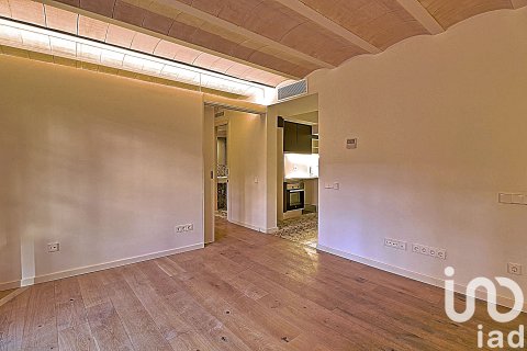 2 bedrooms apartment for sale in Barcelona, Catalonia, Spain № 4867 - photo 8