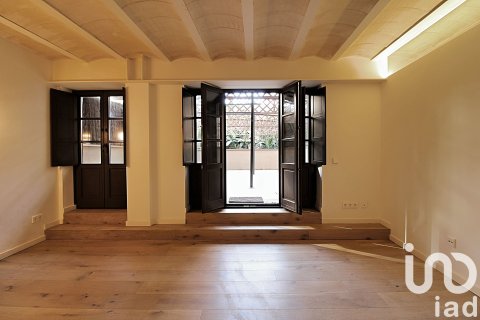 2 bedrooms apartment for sale in Barcelona, Catalonia, Spain № 4867 - photo 6